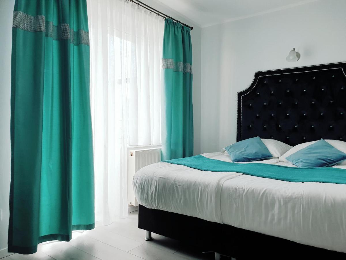 Solar Bed & Breakfast Karwia Exteriér fotografie